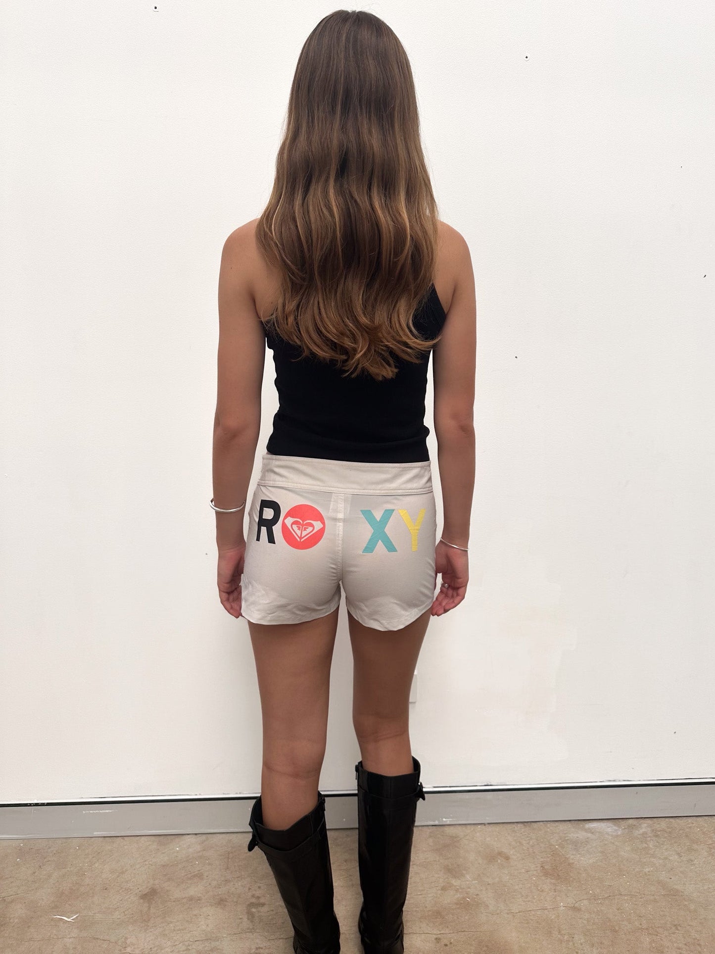 Vintage 00's White Roxy Booty Shorts - S - Playground Vintage