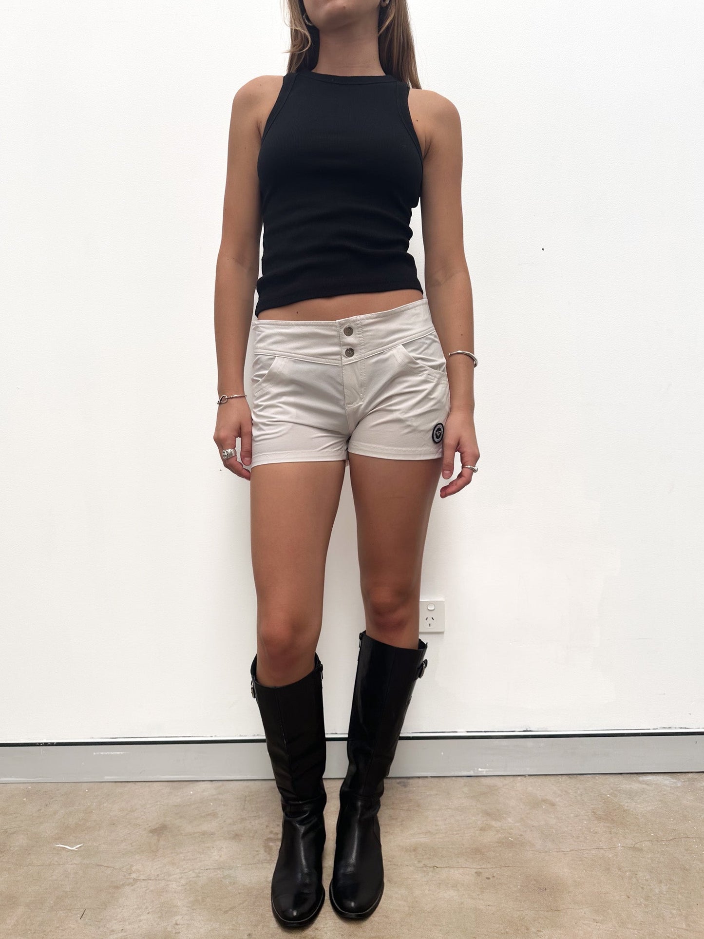 Vintage 00's White Roxy Booty Shorts - S - Playground Vintage