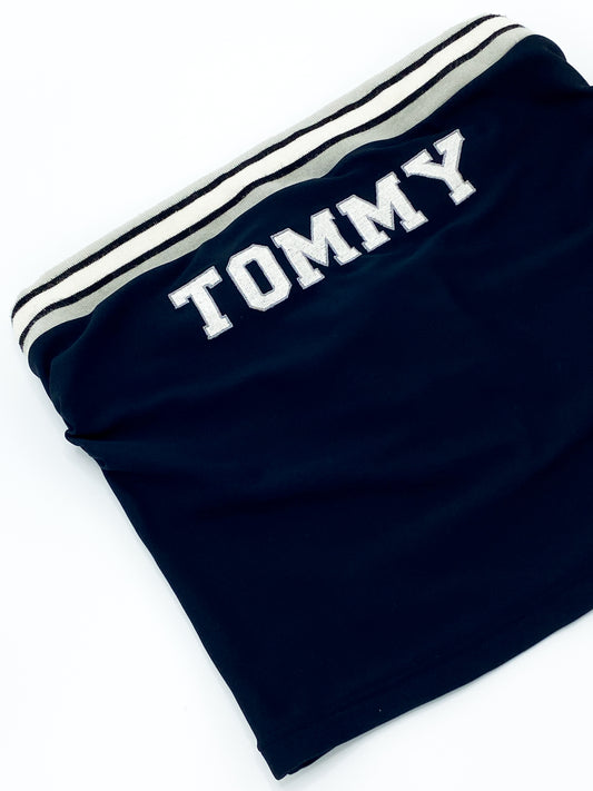 Vintage 00's Tommy Hilfiger Top 8-10